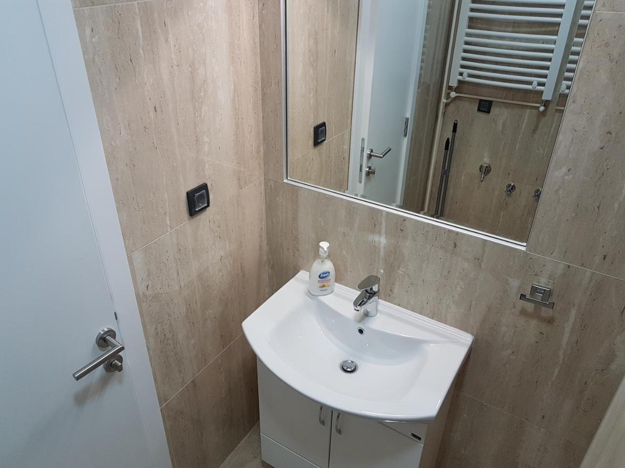 Apartman Simic 2 Valjevo Exterior photo